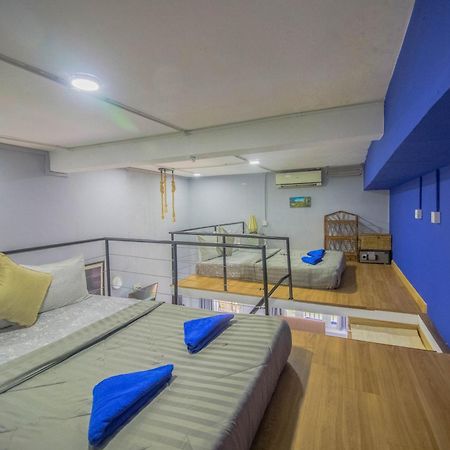 The Artist Residence Phnom Penh Exterior photo