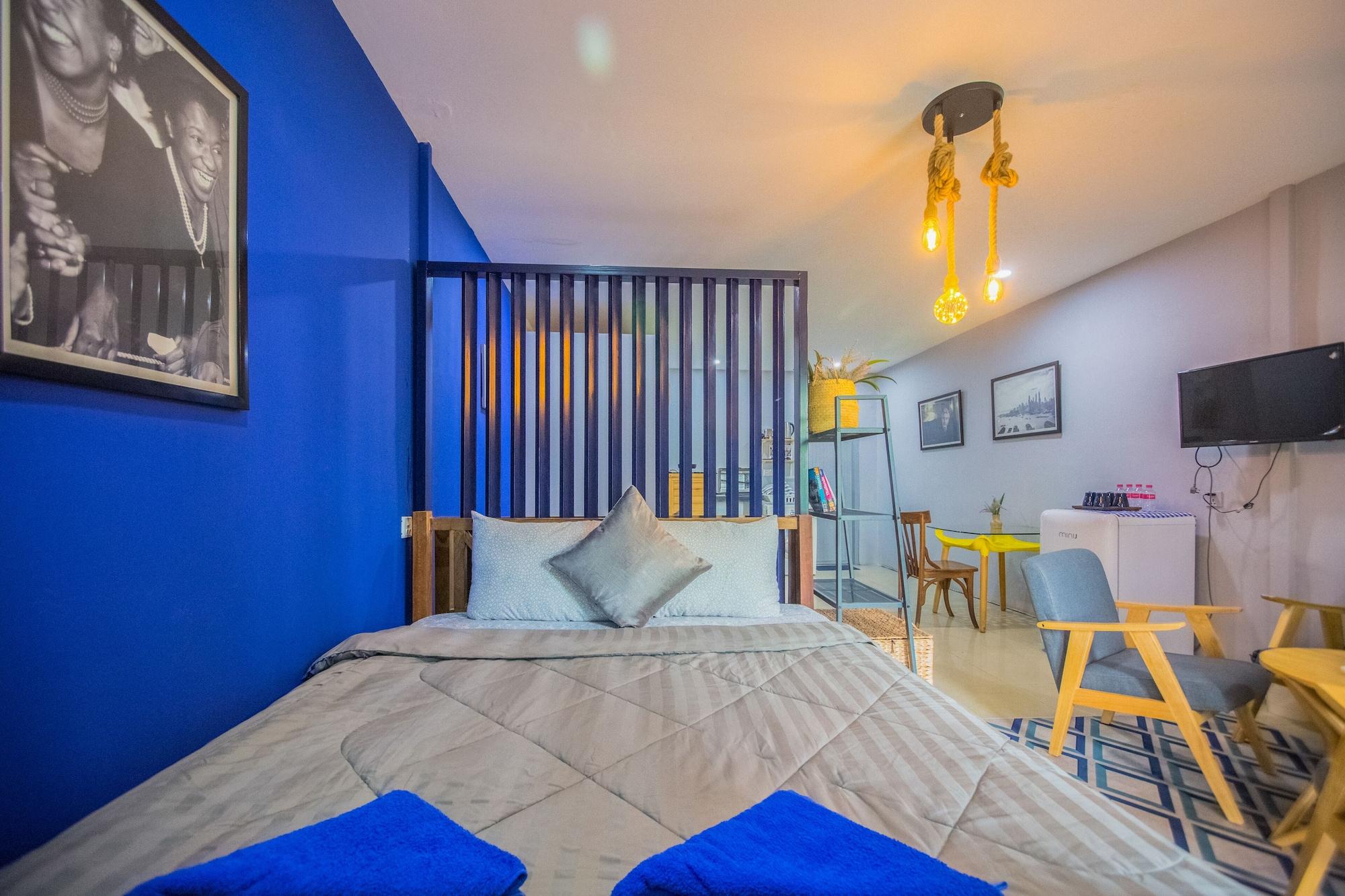 The Artist Residence Phnom Penh Exterior photo